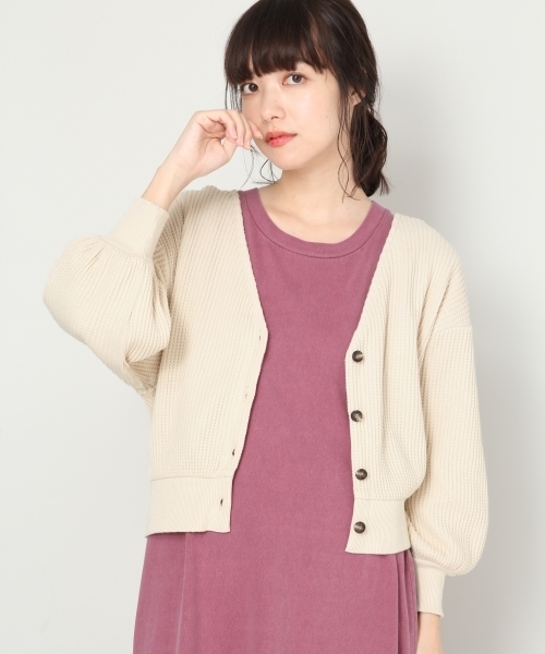 LOWRYS FARM（ローリーズファーム）の「ワッフルカーデ　806115（カーディガン/ボレロ・レディース・オフホワイト/ブラック/ベージュ/レッド・FREE）」の17枚目の写真