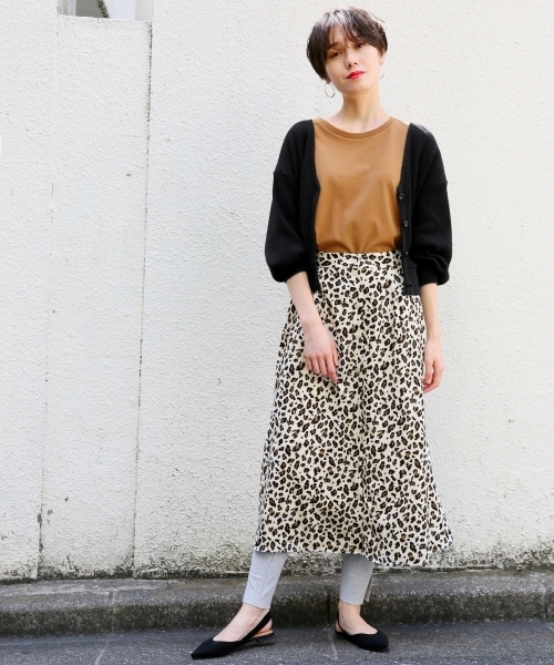 LOWRYS FARM（ローリーズファーム）の「ワッフルカーデ　806115（カーディガン/ボレロ・レディース・オフホワイト/ブラック/ベージュ/レッド・FREE）」の21枚目の写真