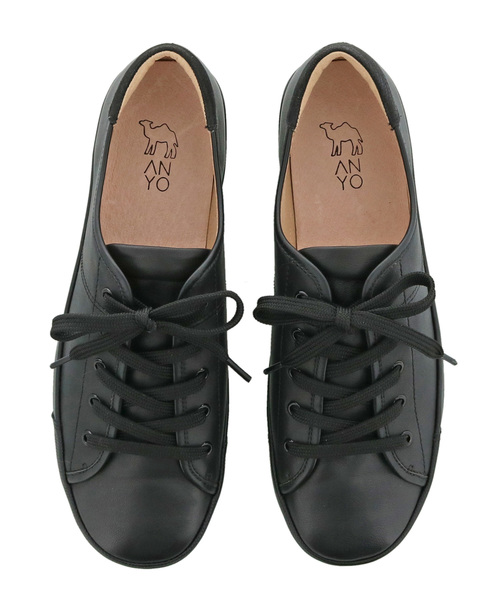 ANYO（エーエヌワイオー）の「〈ANYO (エーエヌワイオー)〉厚底ソフトレザースニーカー（スニーカー・レディース・オフホワイト/シルバー/ブラック・22.5cm/23.0cm/23.5cm/24.0cm/24.5cm）」の4枚目の写真