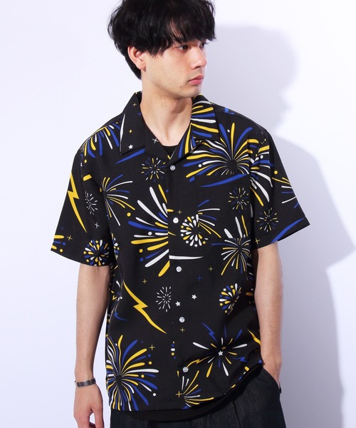 ８(eight)（エイト）の「総柄シャツ ファイヤー柄 シャツ 開襟シャツ（シャツ/ブラウス・メンズ・ホワイト/ブラック/マルチ・MEDIUM/LARGE/X-LARGE）」の3枚目の写真