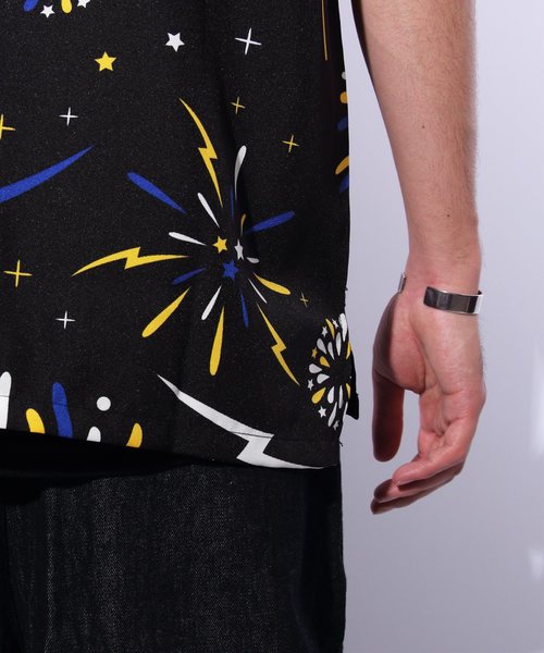 ８(eight)（エイト）の「総柄シャツ ファイヤー柄 シャツ 開襟シャツ（シャツ/ブラウス・メンズ・ホワイト/ブラック/マルチ・MEDIUM/LARGE/X-LARGE）」の6枚目の写真