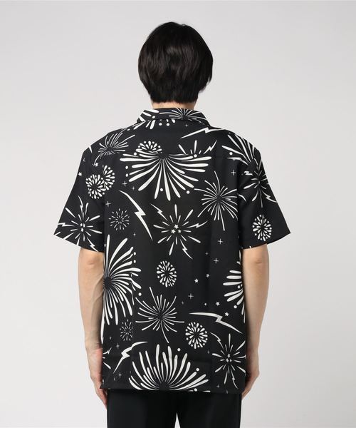 ８(eight)（エイト）の「総柄シャツ ファイヤー柄 シャツ 開襟シャツ（シャツ/ブラウス・メンズ・ホワイト/ブラック/マルチ・MEDIUM/LARGE/X-LARGE）」の13枚目の写真