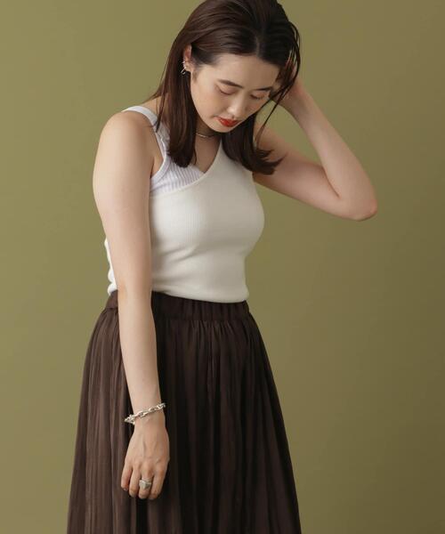 ITEMS URBANRESEARCH（アイテムズ アーバンリサーチ）の「ワンショルダーリブニット（ニット/セーター・レディース・ブラック/ベージュ/オフホワイト/イエロー/グリーン・FREE）」の2枚目の写真