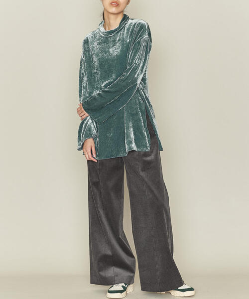 ASTRAET(アストラット)の「ASTRAET(アストラット)ベルベット タートル プルオーバー(Tシャツ/カットソー)」|オリーブ