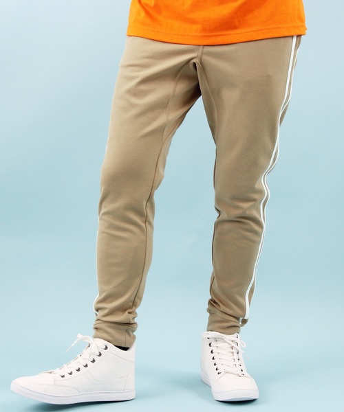 Beautiful Harmony（ビューティフルハーモニー）の「スウェット ライン パンツ（スウェットパンツ・メンズ・ブラック系その他3/グレー系その他3/グレー系その他6/ブルー系その他3/ブラック系その他2/グレー系その他/ベージュ系その他/ベージュ系その他2/グリーン系その他/ホワイト系その他/ホワイト系その他2/ホワイト系その他3/ブラック系その他/グレー系その他2/グレー系その他4/グレー系その他5/ブルー系その他/ブルー系その他2・LARGE/MEDIUM/X-LARGE/SMALL）」の14枚目の写真