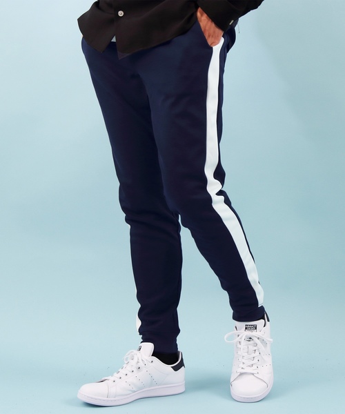 Beautiful Harmony（ビューティフルハーモニー）の「スウェット ライン パンツ（スウェットパンツ・メンズ・ブラック系その他3/グレー系その他3/グレー系その他6/ブルー系その他3/ブラック系その他2/グレー系その他/ベージュ系その他/ベージュ系その他2/グリーン系その他/ホワイト系その他/ホワイト系その他2/ホワイト系その他3/ブラック系その他/グレー系その他2/グレー系その他4/グレー系その他5/ブルー系その他/ブルー系その他2・LARGE/MEDIUM/X-LARGE/SMALL）」の17枚目の写真