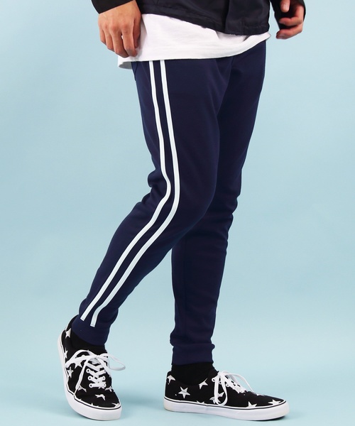 Beautiful Harmony（ビューティフルハーモニー）の「スウェット ライン パンツ（スウェットパンツ・メンズ・ブラック系その他3/グレー系その他3/グレー系その他6/ブルー系その他3/ブラック系その他2/グレー系その他/ベージュ系その他/ベージュ系その他2/グリーン系その他/ホワイト系その他/ホワイト系その他2/ホワイト系その他3/ブラック系その他/グレー系その他2/グレー系その他4/グレー系その他5/ブルー系その他/ブルー系その他2・LARGE/MEDIUM/X-LARGE/SMALL）」の18枚目の写真