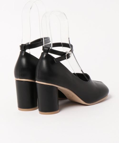 KOBE LETTUCE(コウベレタス)の「ワイドスクエアサークルヒールストラップパンプス(パンプス・レディース・ブラウン/ブラック/ホワイト・L/S/M/LL)」の5枚目の写真