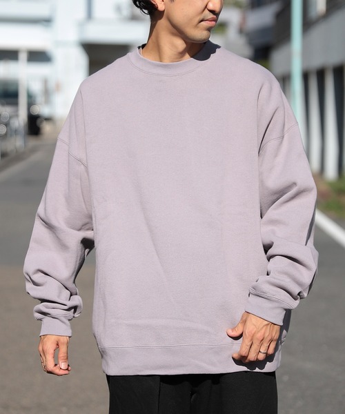 FREAK'S STORE（フリークスストア）の「WEB限定 12oz ヘビーウェイト ビッグシルエット クルーネック スウェット（スウェット・メンズ・ピンク/ホワイト/ブラック/ブラウン/イエロー/サックスブルー/グレー系その他/オリーブ/グレー/ブラック系その他/ネイビー/ラベンダー/ベージュ/ブルー系その他/テラコッタ・SMALL/MEDIUM/X-LARGE/LARGE）」の13枚目の写真