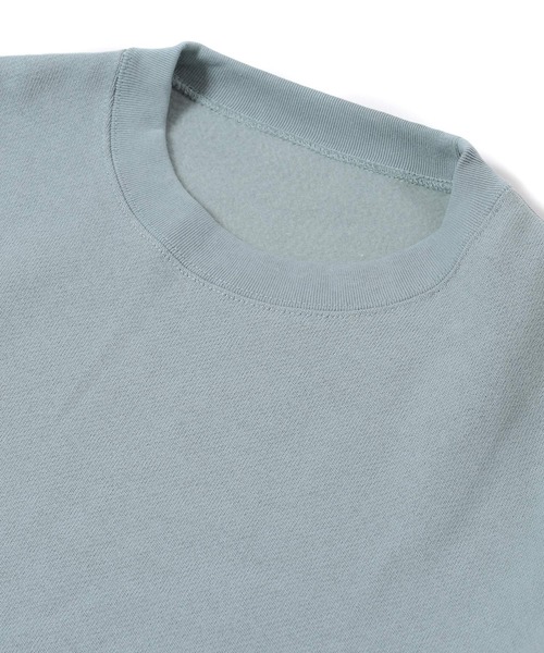 FREAK'S STORE（フリークスストア）の「WEB限定 12oz ヘビーウェイト ビッグシルエット クルーネック スウェット（スウェット・メンズ・ピンク/ホワイト/ブラック/ブラウン/イエロー/サックスブルー/グレー系その他/オリーブ/グレー/ブラック系その他/ネイビー/ラベンダー/ベージュ/ブルー系その他/テラコッタ・SMALL/MEDIUM/X-LARGE/LARGE）」の20枚目の写真