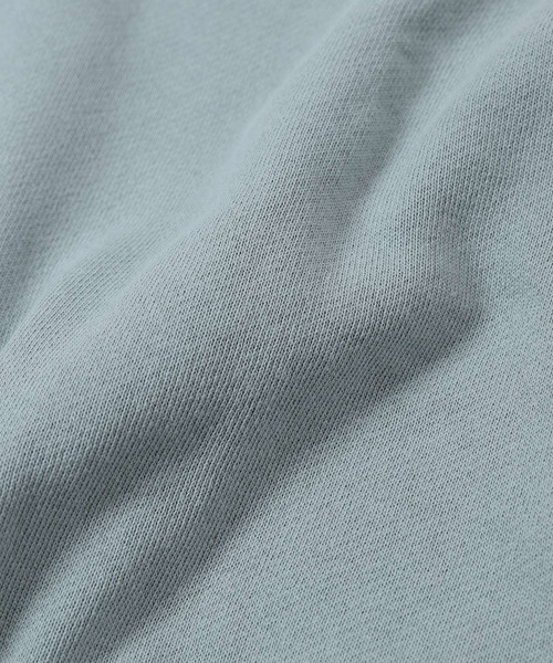 FREAK'S STORE（フリークスストア）の「WEB限定 12oz ヘビーウェイト ビッグシルエット クルーネック スウェット（スウェット・メンズ・ピンク/ホワイト/ブラック/ブラウン/イエロー/サックスブルー/グレー系その他/オリーブ/グレー/ブラック系その他/ネイビー/ラベンダー/ベージュ/ブルー系その他/テラコッタ・SMALL/MEDIUM/X-LARGE/LARGE）」の21枚目の写真