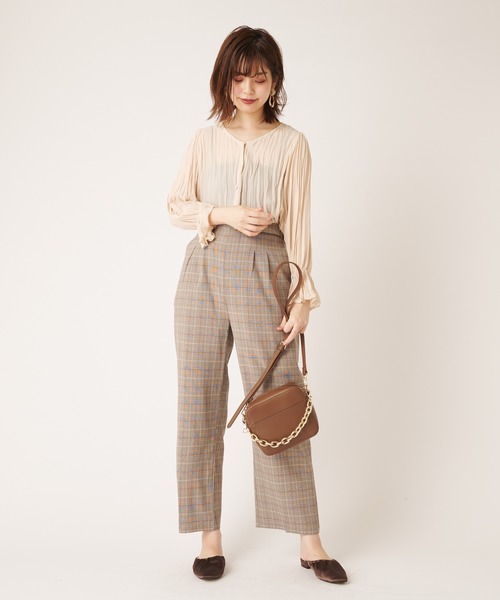 natural couture（ナチュラルクチュール）の「クリンクル2WAYチュニック（シャツ/ブラウス・レディース・ブルー/アイボリー/モカ/ピンクベージュ・FREE）」の15枚目の写真