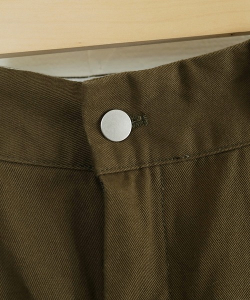 Beauty&Habit(ビューティアンドハビット)の「【Beauty&Habit】センタープレスアンクル丈テーパードチノパンツ(チノパンツ・メンズ・ブラック/ベージュ/カーキ・M/L)」の6枚目の写真