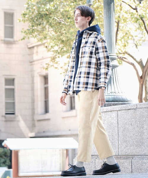 Beauty&Habit(ビューティアンドハビット)の「【Beauty&Habit】センタープレスアンクル丈テーパードチノパンツ(チノパンツ・メンズ・ブラック/ベージュ/カーキ・M/L)」の10枚目の写真