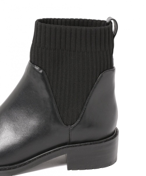 LEPSIM（レプシィム）の「ソックスショートブーツ　921386（ブーツ・レディース・ブラック/グレイッシュベージュ・SMALL/MEDIUM/LARGE）」の9枚目の写真