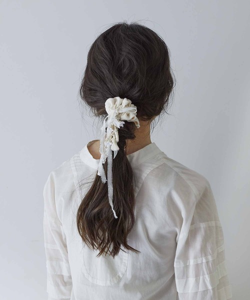 m.soeur（エムスール）の「リボンレースのシュシュ＊（シュシュ・レディース・ホワイト/ブラック/パープル/ブルー・FREE）」の9枚目の写真