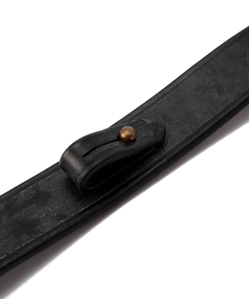 EN ROUTE(アンルート)の「M/FAIZEY SHACKLE BAND(ブレスレット・メンズ・ブラック・フリー)」の4枚目の写真