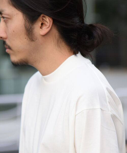 SHIPS(シップス)の「【WEB限定】SHIPS: 形態安定 防シワ加工 テレワーク ビズ リラックスフィット クルーネック Tシャツ (ロンT)(Tシャツ/カットソー・メンズ・ホワイト/チャコールグレー/ネイビー/ブルー・SMALL/MEDIUM/LARGE/X-LARGE/XX-LARGE)」の12枚目の写真