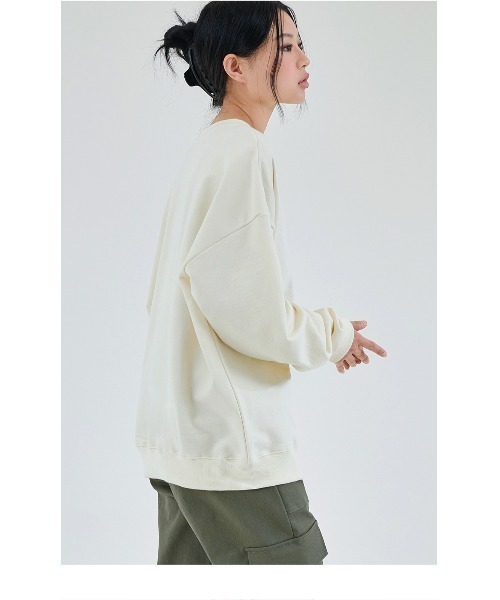 ACOVER(オコボ)の「『ACOVER/オコボ』TUMBLE SWEAT SHIRT/タンブル ロングスリーブ スウェットシャツ(スウェット・レディース・ブラック/イエロー/ネイビー/ブルー/ピンク/アイボリー/グレー/ライトグリーン・M/L)」の9枚目の写真