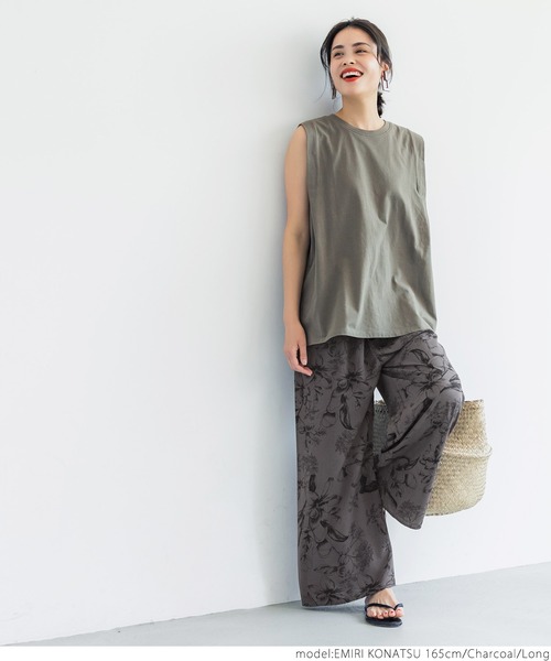 coca(coca)(コカ)の「大人フラワー柄リラックスパンツ(その他パンツ・レディース・チャコールグレー・SHORT/LONG)」の9枚目の写真