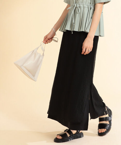 Ray BEAMS（レイビームス）の「Ray BEAMS / シャーリング レイヤー スカート（スカート・レディース・ブラック/オレンジ・1/0）」の3枚目の写真