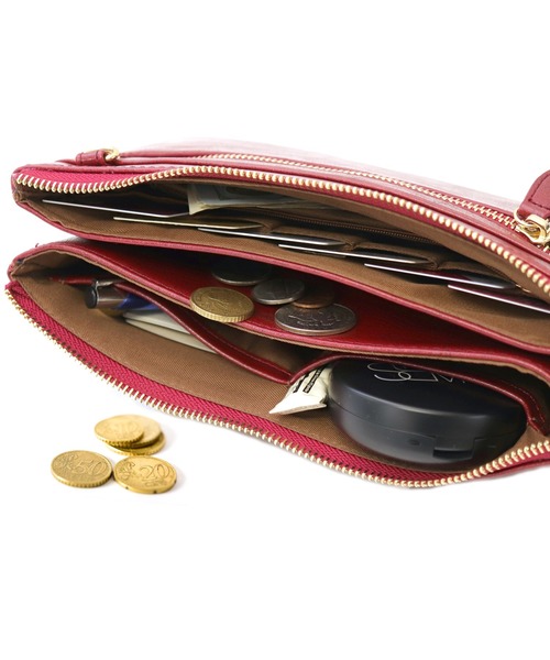 florist(フローリスト)の「【FLORGE】【3way】プレート付きぷっくりお財布ベルトフラットショルダーバッグ(ショルダーバッグ・レディース・ホワイト系その他2/グレー系その他2/その他2/レッド系その他2/ブラック系その他2/イエロー系その他2/グリーン系その他2/ブラウン系その他2/ベージュ系その他2・FREE)」の10枚目の写真