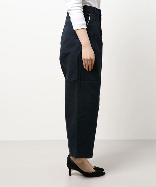 NICOLE white(ニコルホワイト)の「ワイドストレートパンツ(その他パンツ・レディース・カーキ/ベージュ/ネイビー・FREE)」の5枚目の写真