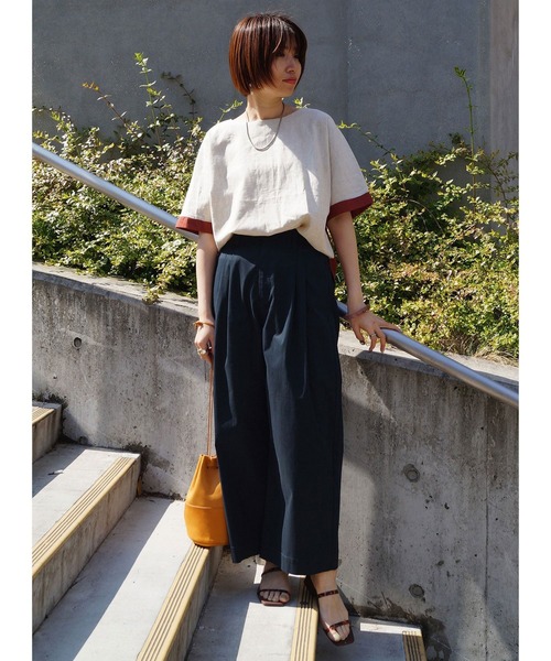 NICOLE white(ニコルホワイト)の「ワイドストレートパンツ(その他パンツ・レディース・カーキ/ベージュ/ネイビー・FREE)」の13枚目の写真