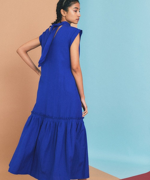 イネラ　INella　2wayハイネックロングワンピース　ロイヤルブルー INella（イネラ）の「【INella(イネラ)】2WAYハイネックロング