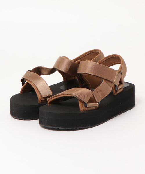 koe（コエ）の「厚底ベルクロスポーツサンダル*（サンダル・レディース・ホワイト/パープル/ブラック/ベージュ・M/L）」の3枚目の写真