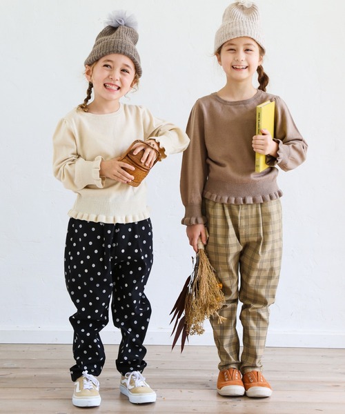 pairmanon(ペアマノン)の「【ママとおそろい】 ガールズパフスリーブ長袖ニットプルオーバー(ニット/セーター・キッズ・ミント/ブラック/アイボリー/モカ・140/150/120/100/130/110/90)」の10枚目の写真