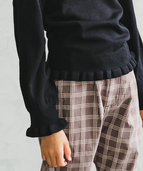 pairmanon(ペアマノン)の「【ママとおそろい】 ガールズパフスリーブ長袖ニットプルオーバー(ニット/セーター・キッズ・ミント/ブラック/アイボリー/モカ・140/150/120/100/130/110/90)」の11枚目の写真