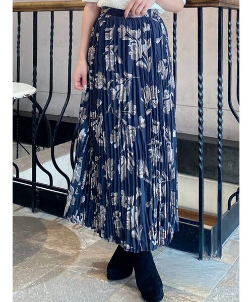 RESEXXY（リゼクシー）の「クリンクルフレアスカート（スカート・レディース・ブラウン/アイボリー/ネイビー・FREE）」の3枚目の写真