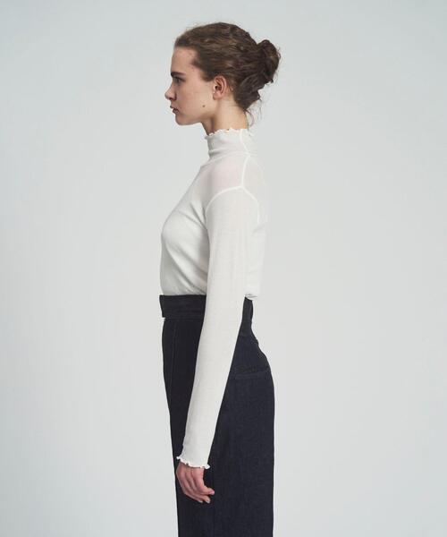 UNITED ARROWS（ユナイテッドアローズ）の「UWSC テレコ リブ ハイネック カットソー †（Tシャツ/カットソー・レディース・ブラック/オフホワイト/ライム/ピンク・FREE）」の8枚目の写真