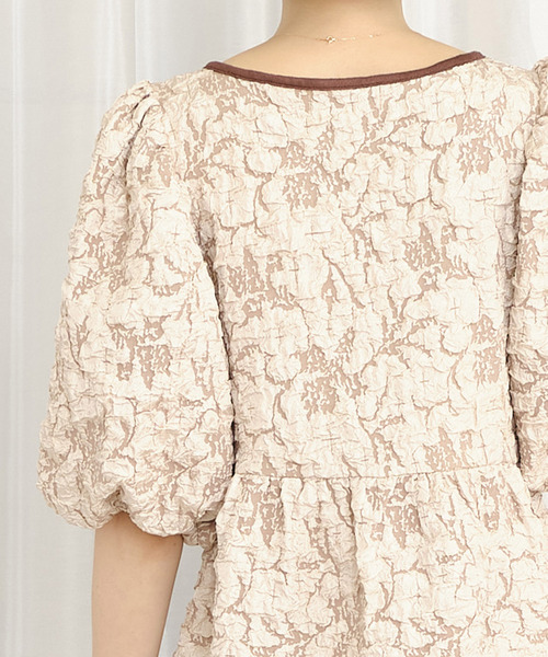 TITTY&CO.（ティティーアンドコー）の「ジャガードAラインミニワンピース（ワンピース・レディース・ブラック/ベージュ・SMALL/MEDIUM）」の8枚目の写真