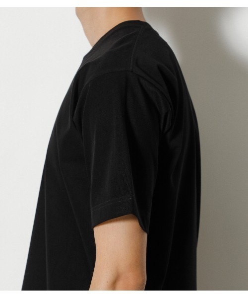 AZUL by moussy(アズールバイマウジー)の「ARCTIC FEEL C/N TEE/アークティックフィールクルーネックTシャツ(Tシャツ/カットソー・メンズ・ベージュ系その他/ホワイト/ブラック・LARGE/MEDIUM)」の17枚目の写真