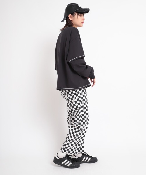 RNA（アールエヌエー）の「M1738 ブロードコンビBIG-Tシャツ（Tシャツ/カットソー・レディース・スミクロ/レッド/ブルー・MEDIUM）」の8枚目の写真