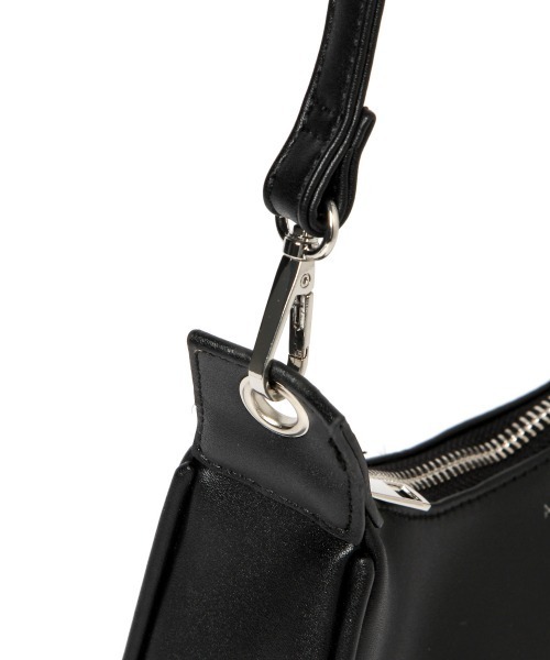 Me%（ミィパーセント）の「ポーチツキハンドルショルダーバッグ（ショルダーバッグ・レディース・ホワイト/アイボリー/ブラック・FREE）」の22枚目の写真