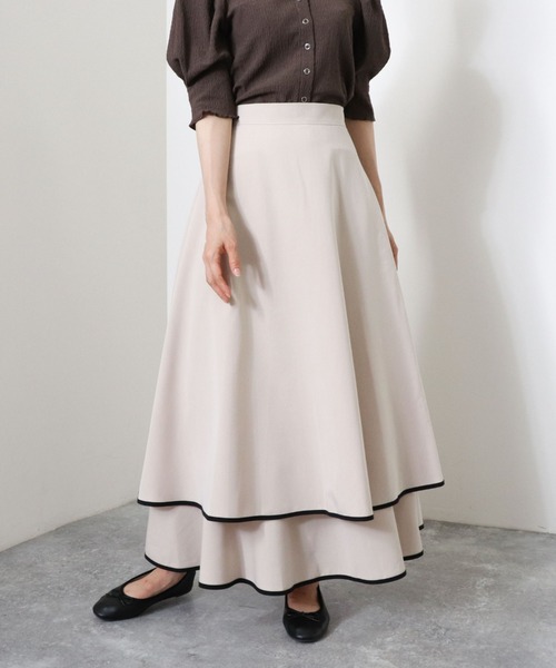 archives（アルシーヴ）の「パイピングティアードスカート（スカート・レディース・アイボリー/グレー/モカ・MEDIUM）」の8枚目の写真