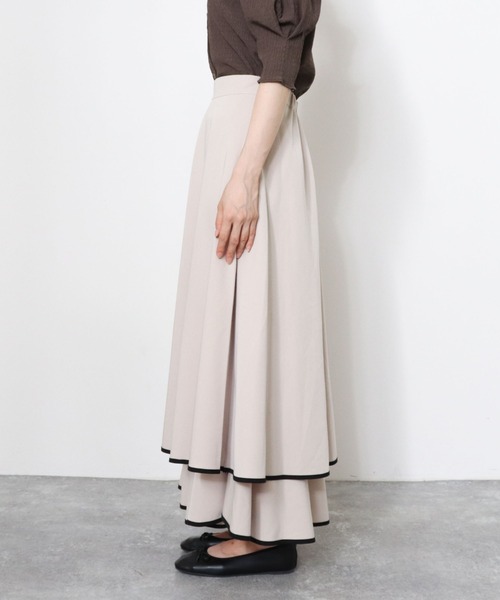 archives（アルシーヴ）の「パイピングティアードスカート（スカート・レディース・アイボリー/グレー/モカ・MEDIUM）」の15枚目の写真