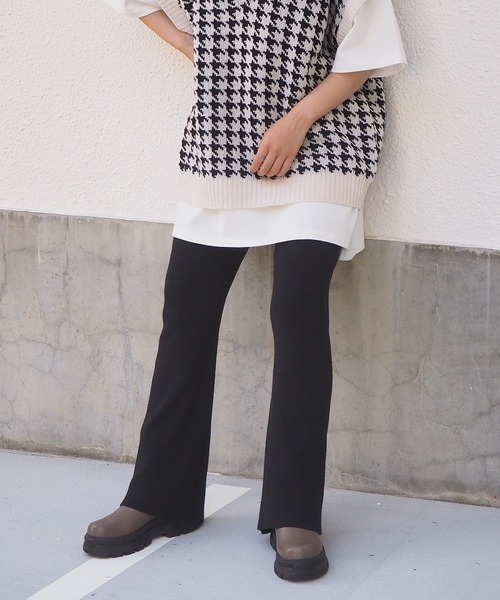 tiptop(ティップトップ)の「リブフレアパンツ(その他パンツ・レディース・ブラック/ベージュ/グリーン/ブラック系その他/ベージュ系その他/グリーン系その他・FREE)」の9枚目の写真