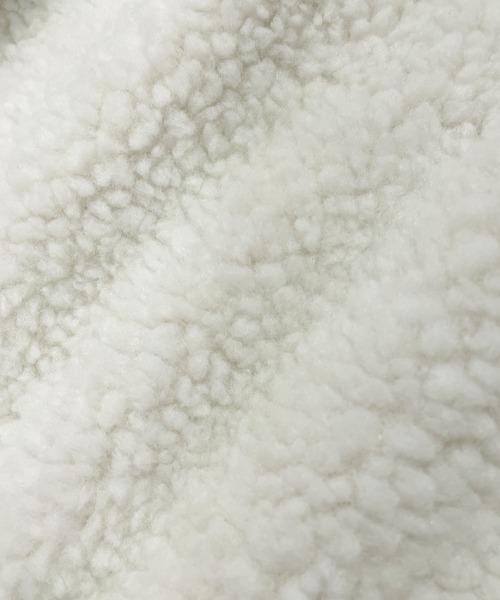 JUNOAH（ジュノア）の「ムートンボアロングコート（ムートンコート・レディース・ブラック/アイボリー/グレイッシュベージュ・MEDIUM/LARGE/X-LARGE）」の10枚目の写真