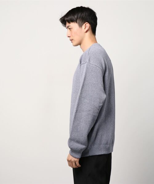 crepuscule(クレプスキュール)の「crepuscule Moss stitch L/S sweat 2103-001(スウェット・メンズ・ベージュ/ブラック/インディゴブルー/グレー/ライトブルー/レッド・SMALL/MEDIUM)」の20枚目の写真