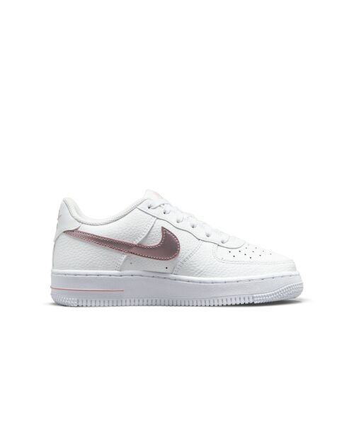 NIKE(ナイキ)の「ナイキ エア フォース 1 ジュニアシューズ / Nike Air Force 1 Big Kids' Shoes(スニーカー・キッズ・ホワイト・24.5/24/25/23.5/22.5/23)」の3枚目の写真