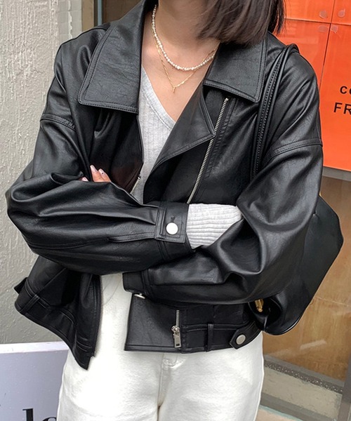 aimoha（アイモハ）の「フェイクレザージャケット（ライダースジャケット・レディース・ブラック/ベージュ・FREE）」の6枚目の写真