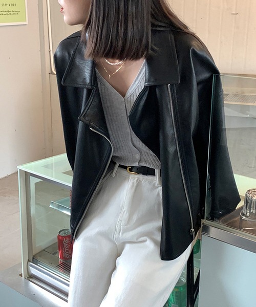 aimoha（アイモハ）の「フェイクレザージャケット（ライダースジャケット・レディース・ブラック/ベージュ・FREE）」の7枚目の写真