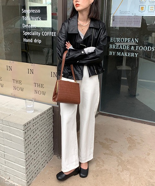 aimoha（アイモハ）の「フェイクレザージャケット（ライダースジャケット・レディース・ブラック/ベージュ・FREE）」の21枚目の写真