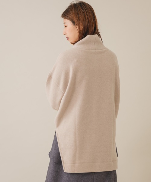 margaux(マルゴー)の「【KATHARINE ROSS】margaux フリースモックネックプルオーバー(ニット/セーター・レディース・チャコールグレー/ベージュ・MEDIUM)」の4枚目の写真
