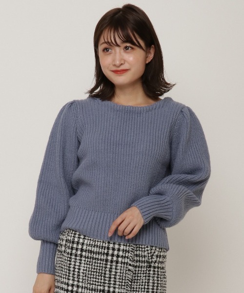 REDYAZEL（レディアゼル）の「あぜ編みバッククロスプルオーバー（ニット/セーター・レディース・ブラック/オフホワイト/ブルー・FREE）」の11枚目の写真