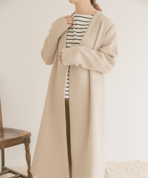 ITEMS URBANRESEARCH（アイテムズ アーバンリサーチ）の「ウールミックスノーカラーコート（ノーカラーコート・レディース・ブラック/ベージュ/ブルー・SMALL/MEDIUM/X-SMALL）」の9枚目の写真